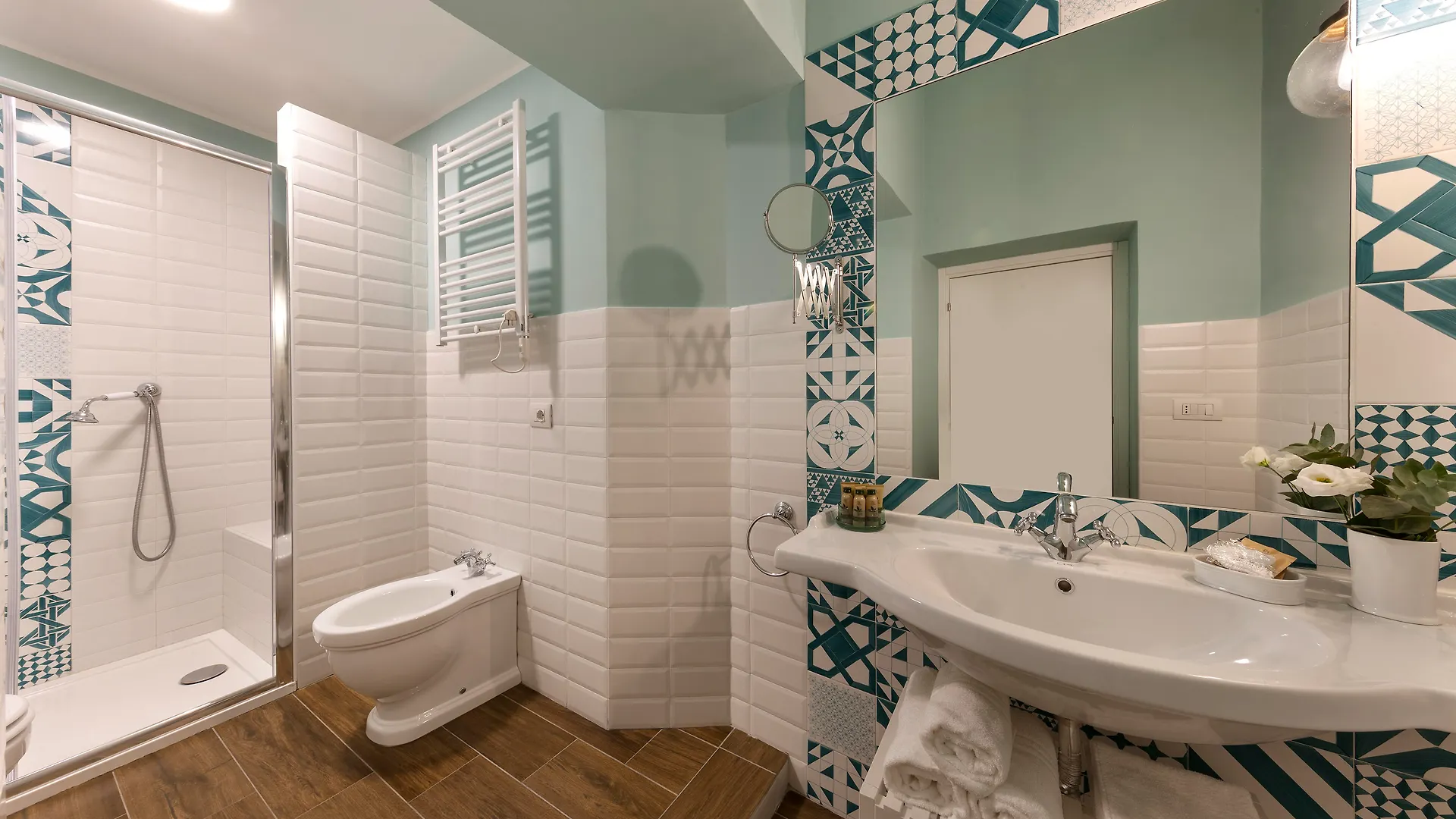 Eleonora Suites Napoli Italy